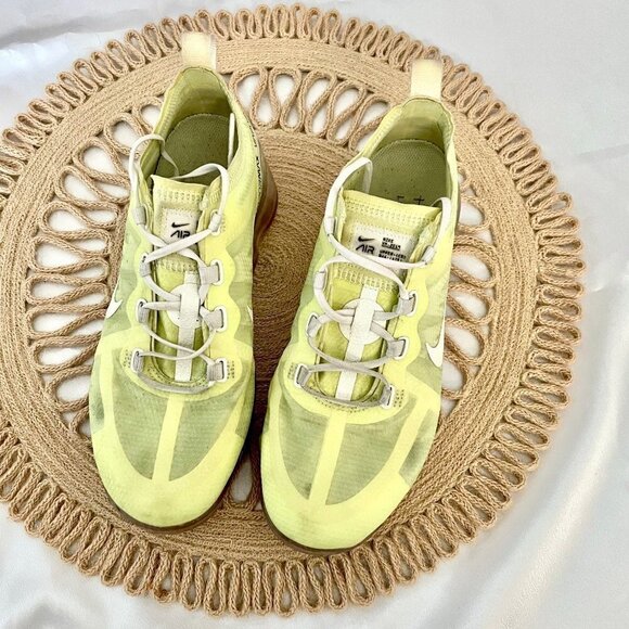 Nike Air VaporMax SE Sneakers Luminous Green (Women's) CI1246-302 in Size 6.5 - Picture 6 of 12